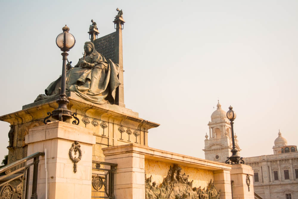 Queen Victoria Statue Infront of Victoria Memorial